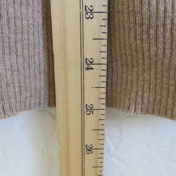 Van Heusen* Women's Long Sleeve V-Neck Straight Hem Argyle Pastel Sweater~ S/P - Picture 7 of 10